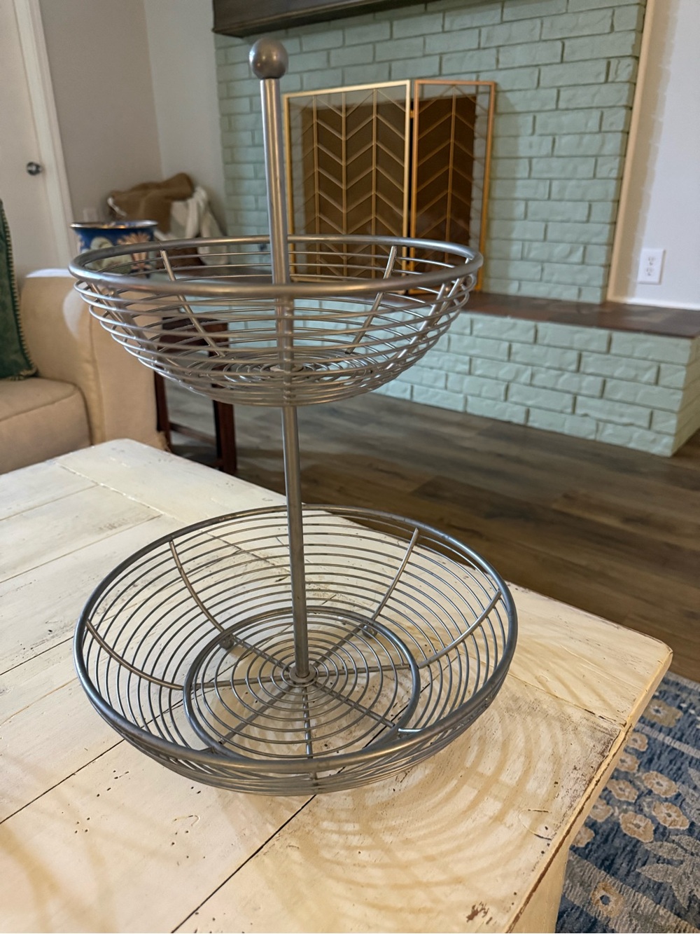 Two-Tier Metal Wire Fruit & Snack Stand - Silver
